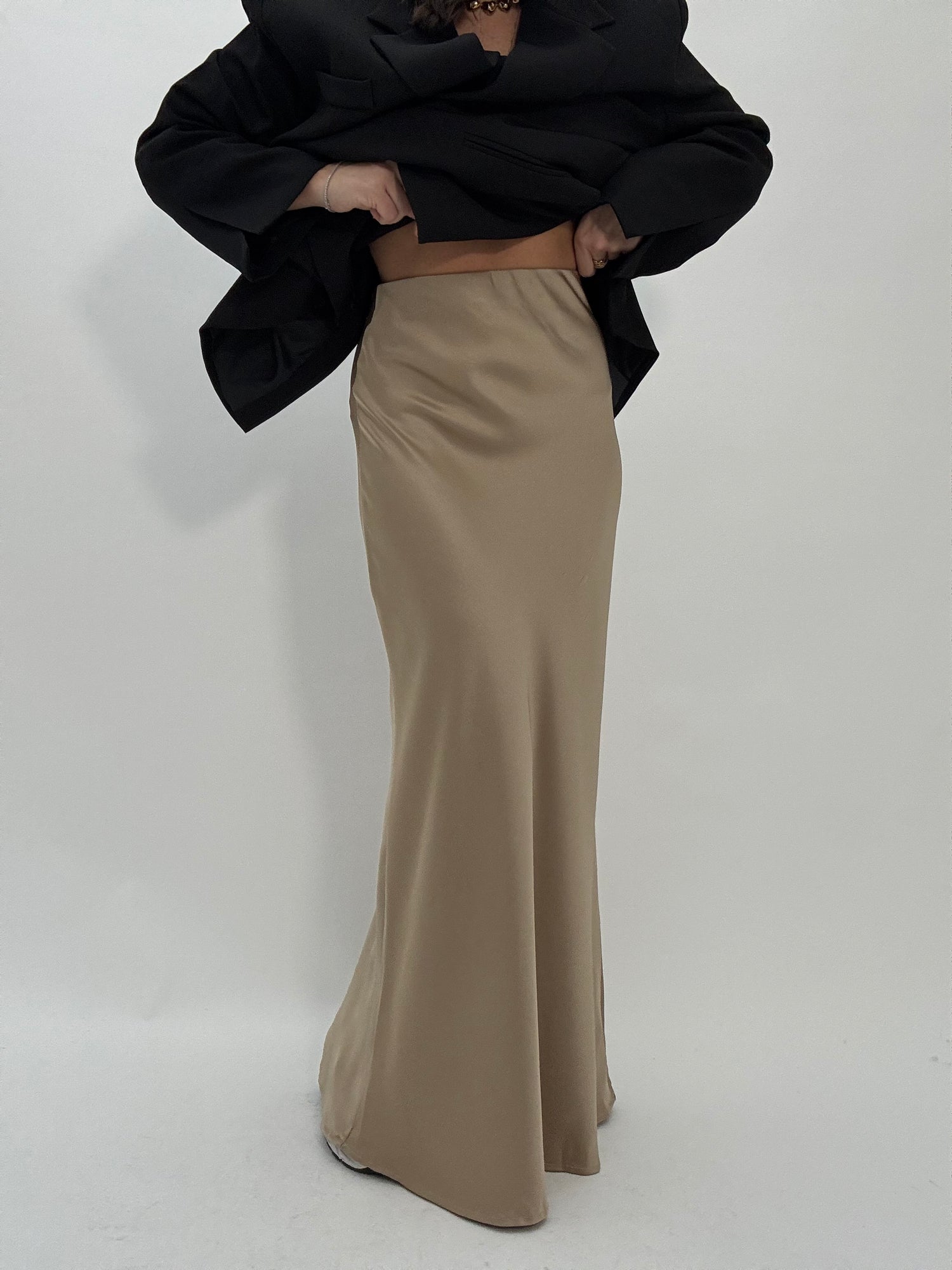 Gonna simil seta Champagne