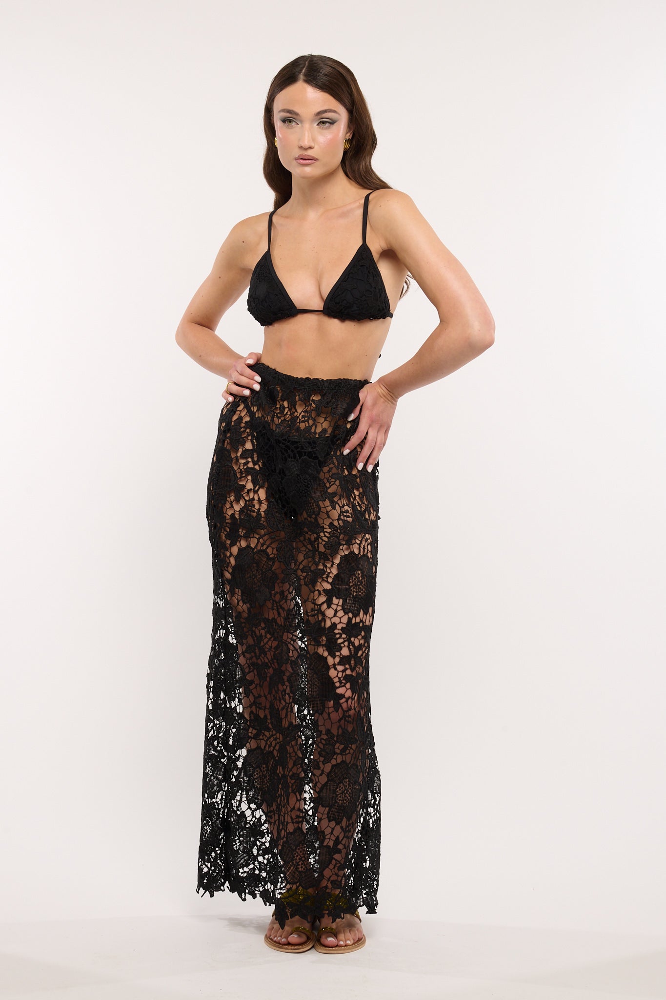 Coordinato ‘COSTUME+GONNA IN PIZZO’ Nero
