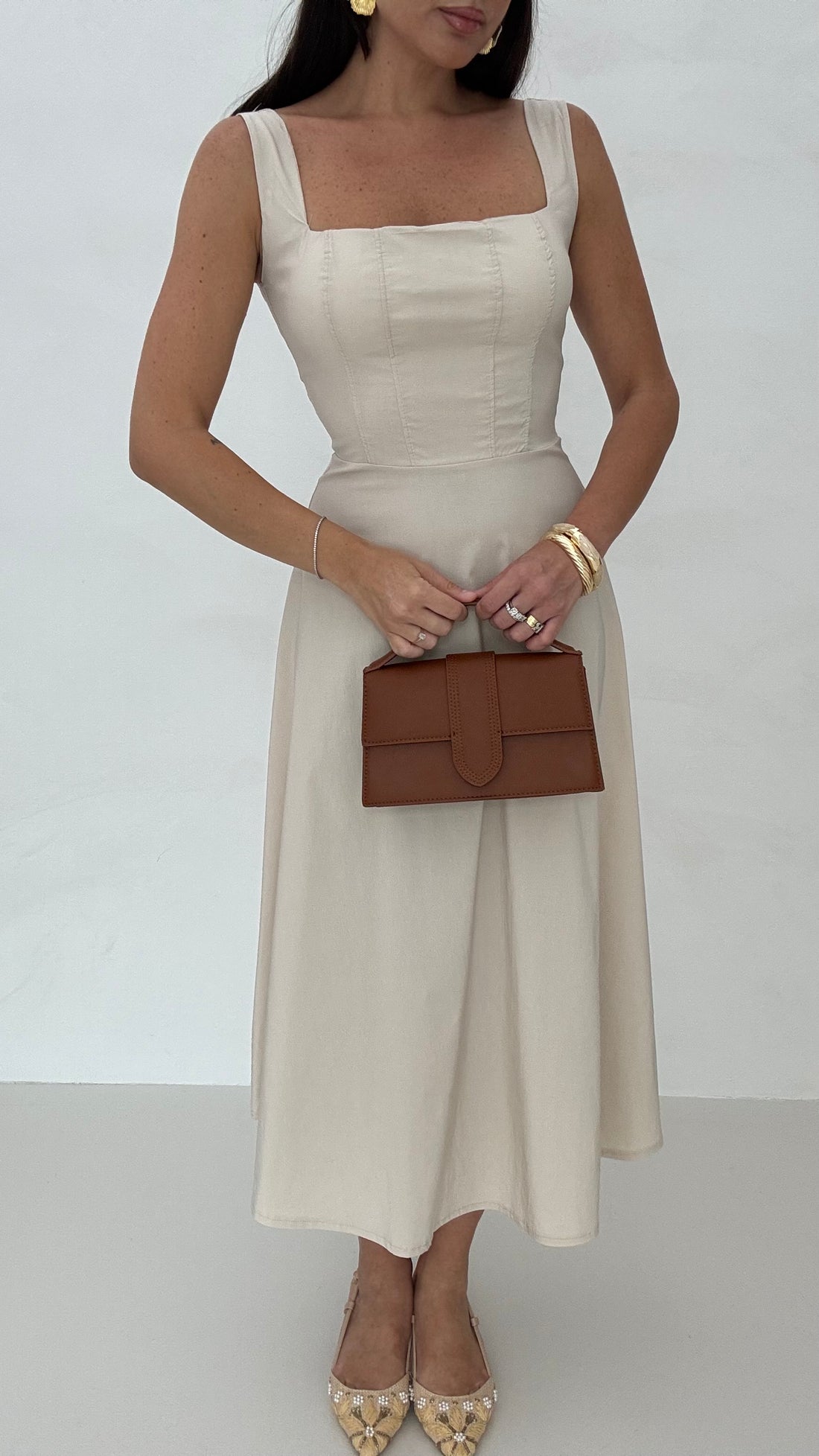 Abito ‘BELLE’ Beige