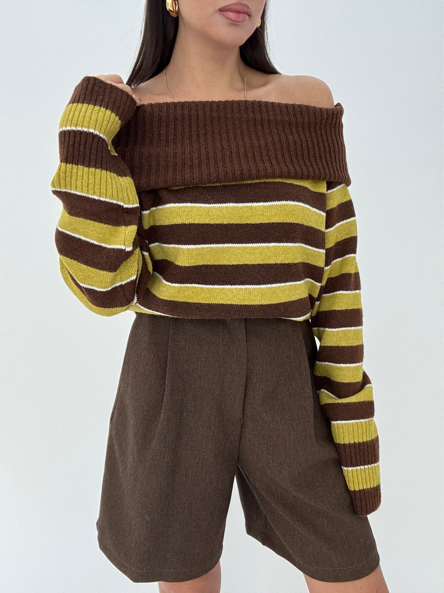 Maglione ‘SCOLLO A BARCA’ righe Cacao e Pistacchio