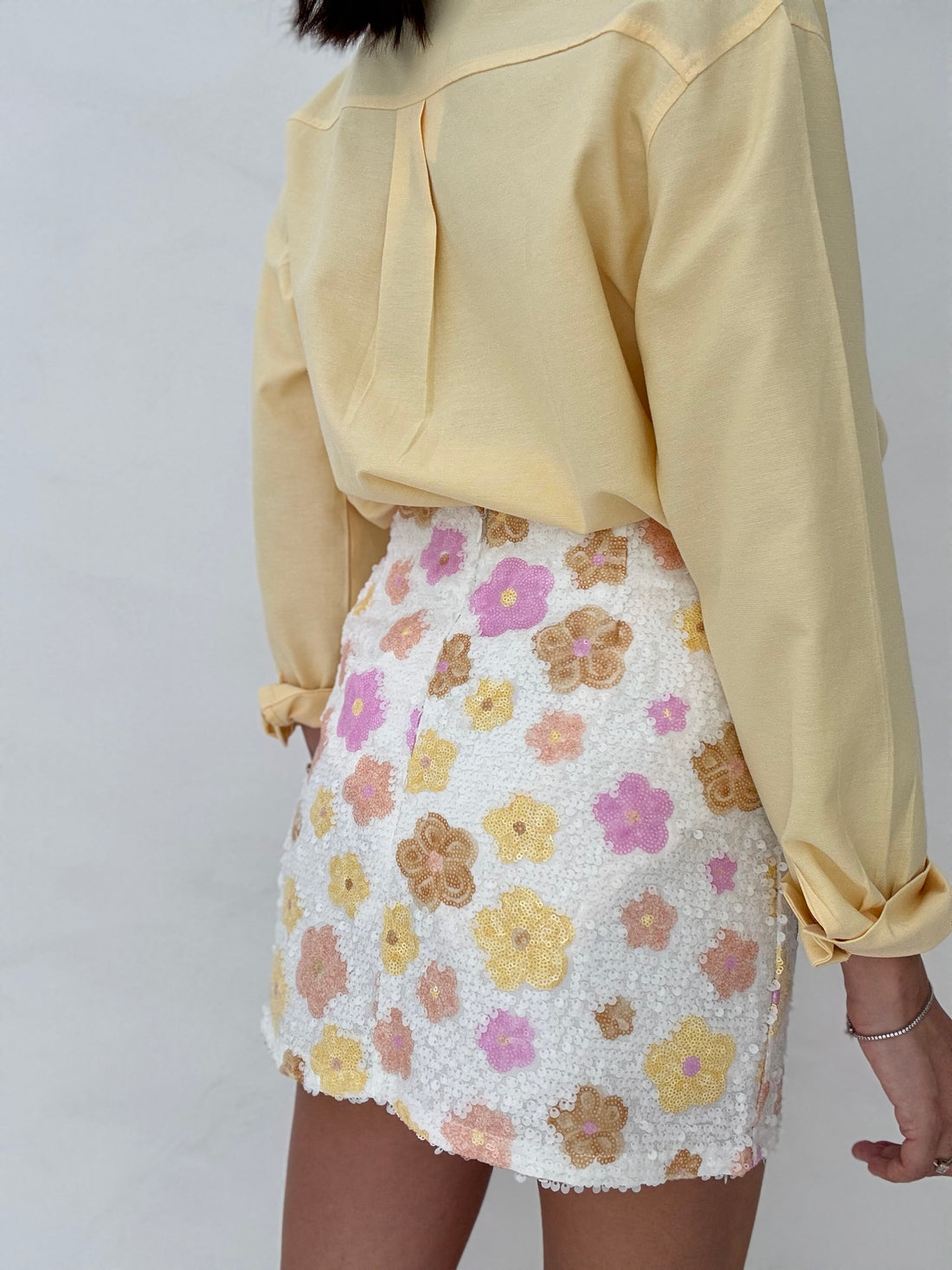 Gonna ‘FIORI DI PAILLETTES’ Base Rosa e Arancio