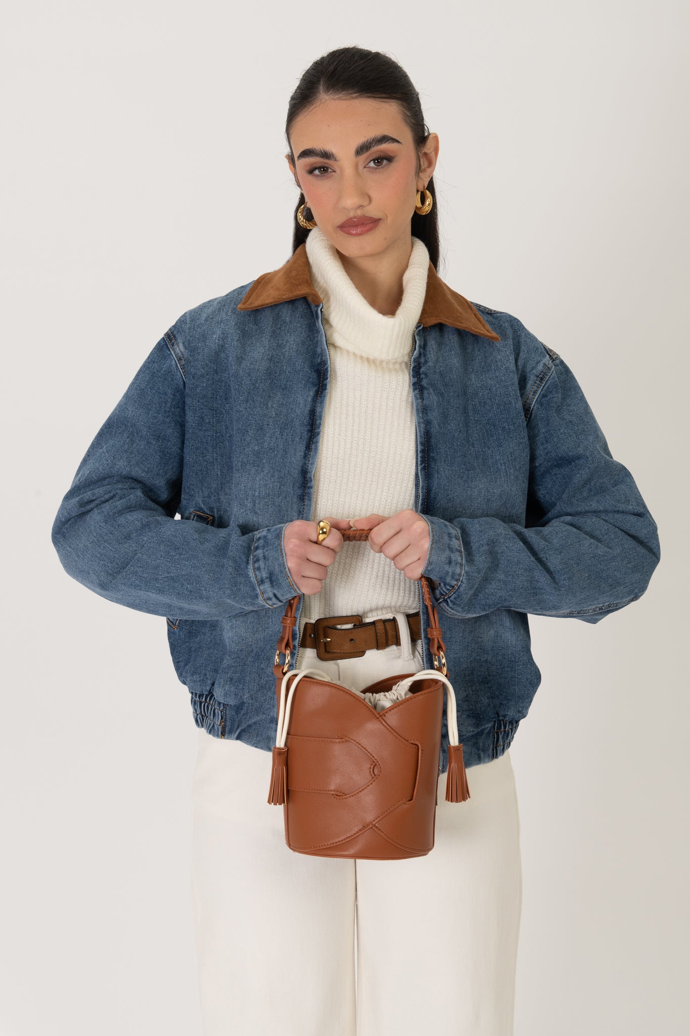 Borsa ‘SECCHIELLO INTRECCIATA’ Cuoio