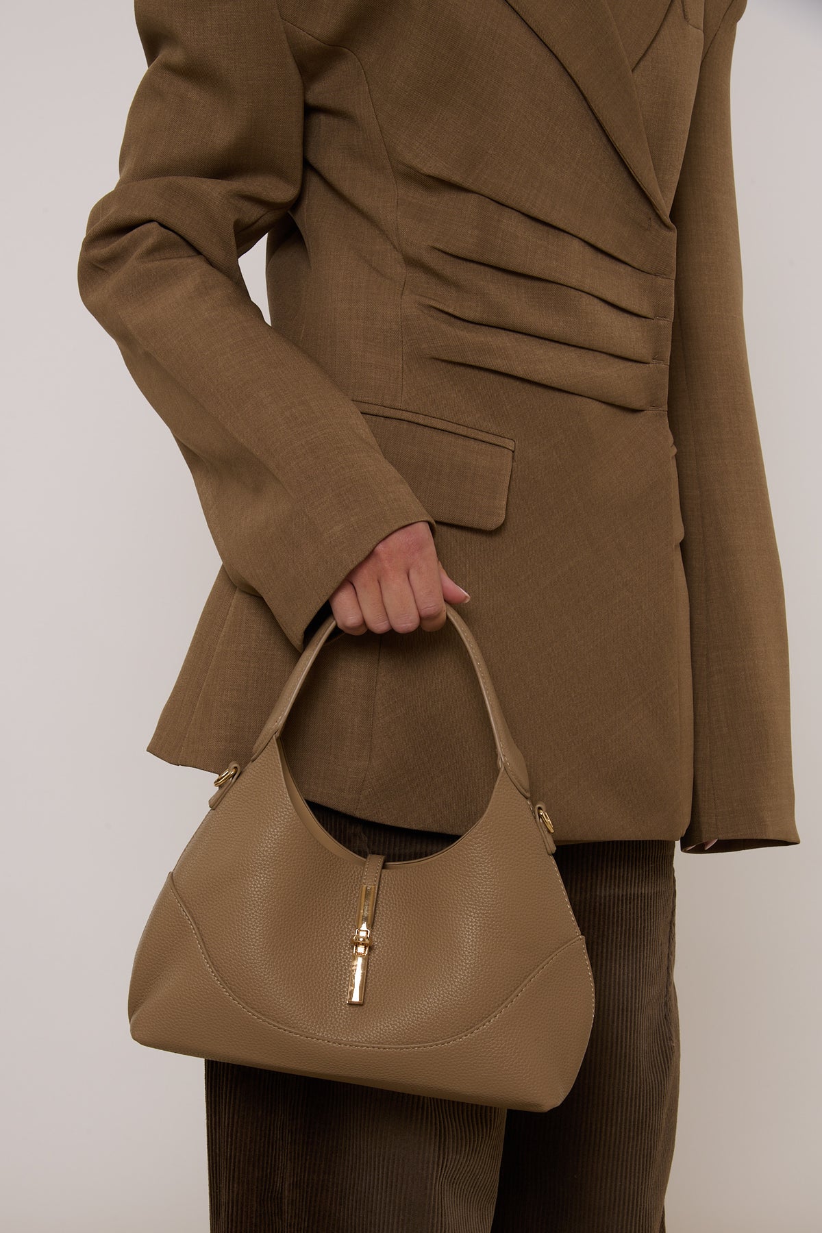 Borsa ‘OVALE’ Ecopelle Fango