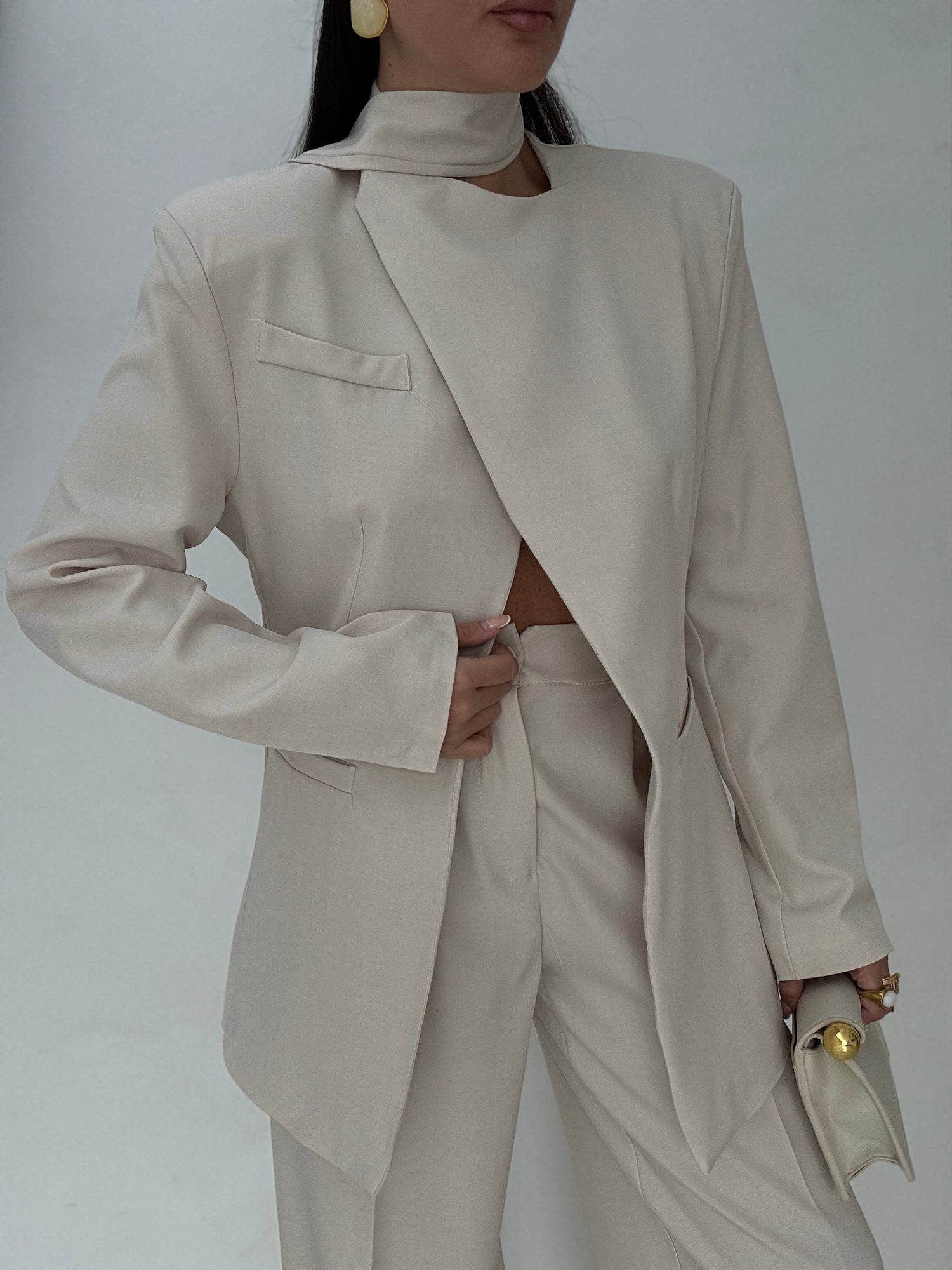 Tailleur ‘CON FUSCIACCA’ Panna