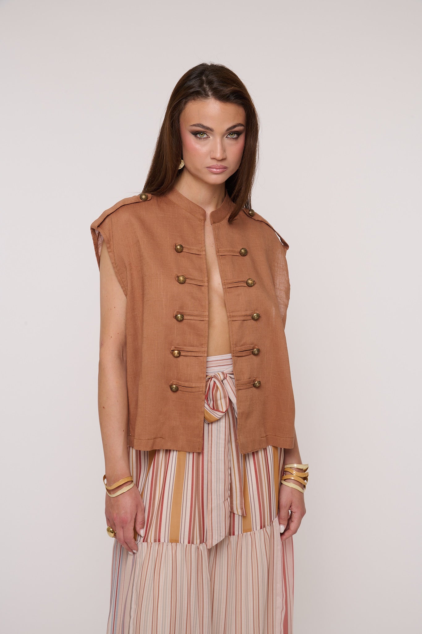 Gilet ‘13% LINO’ Alamari Camel