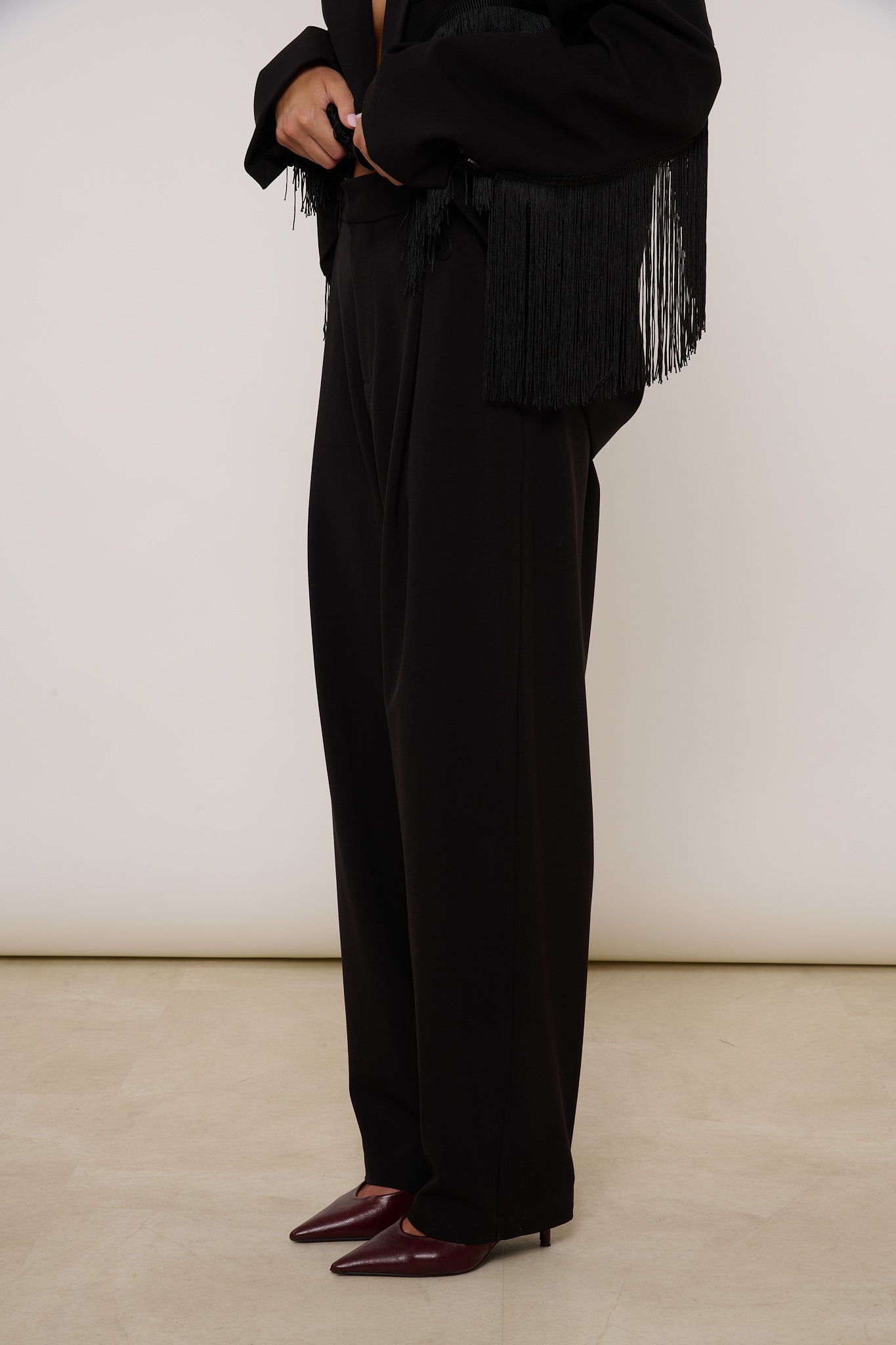Pantalone ‘BARREL’ By Lumina Nero