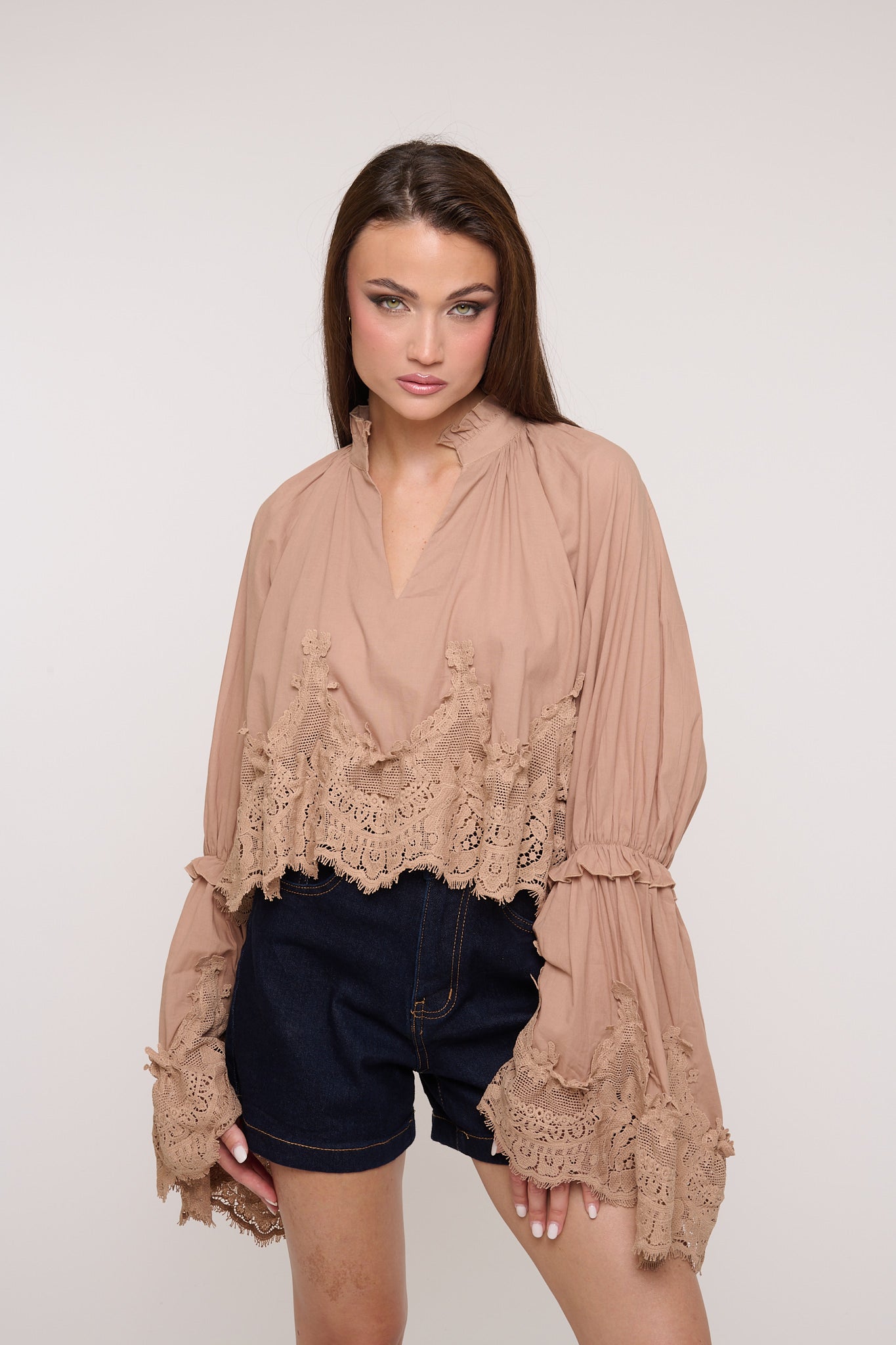 Blusa ‘MANICA AMPIA’ Camel