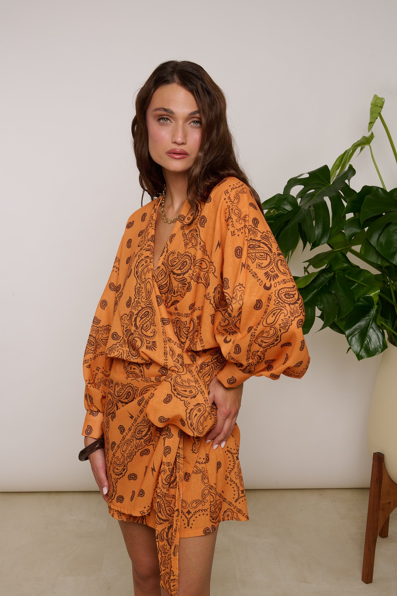 Abito Portafoglio ‘FANTASIA BANDANA’ Arancio