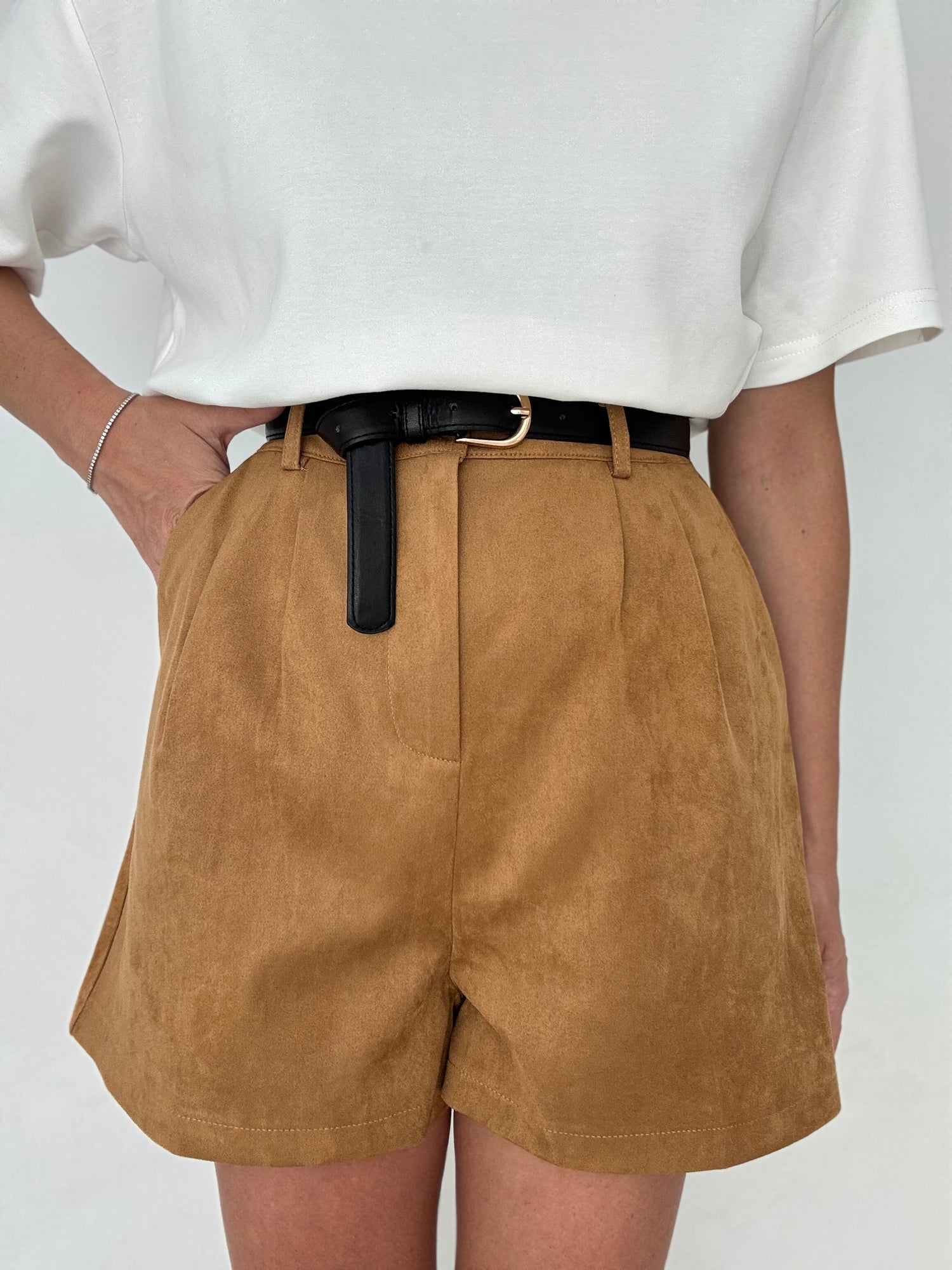Pantaloncino ‘IN SUEDE’ Camel