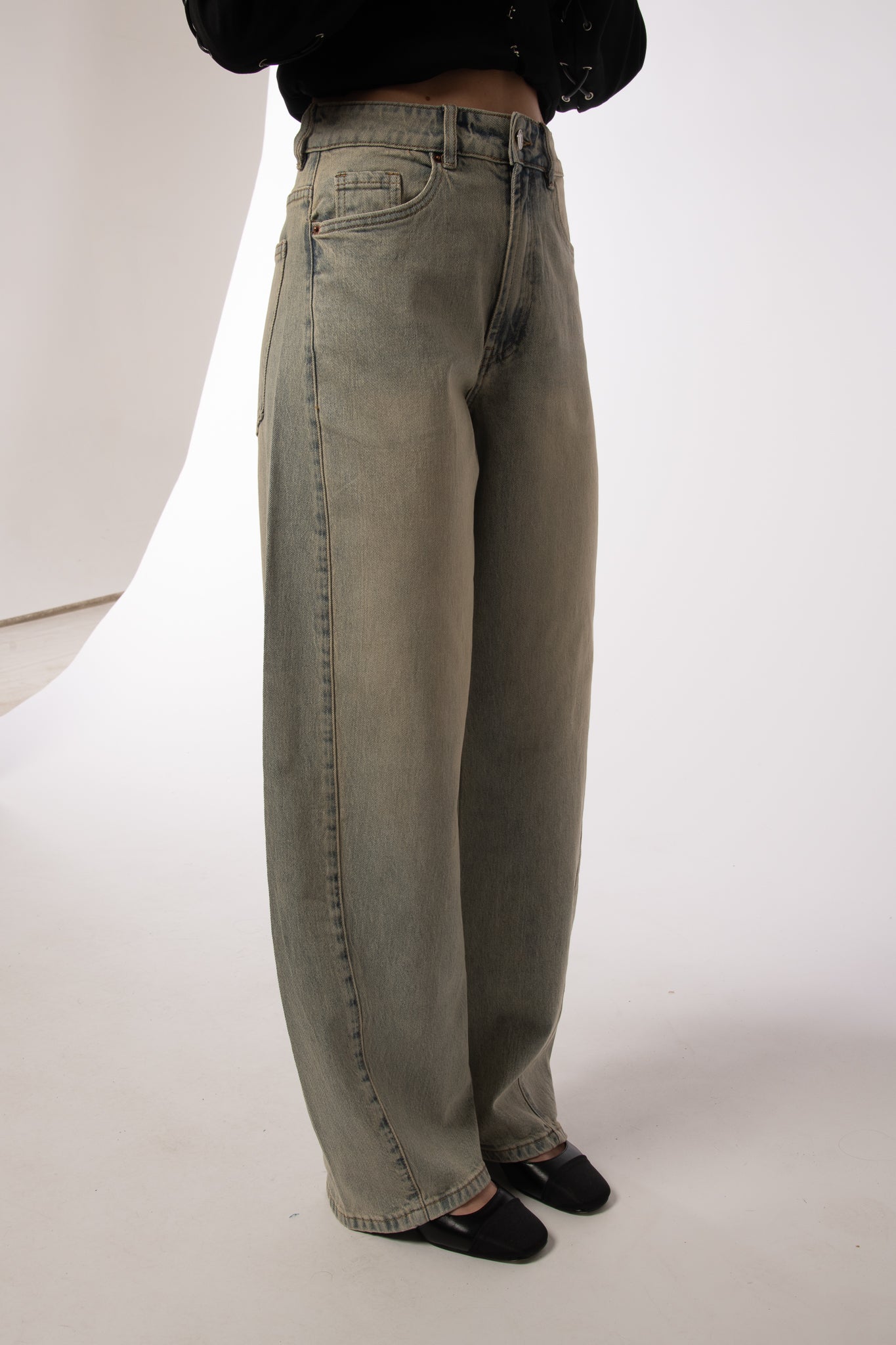 Jeans ‘BARREL’ con cuciture Denim Sabbiato