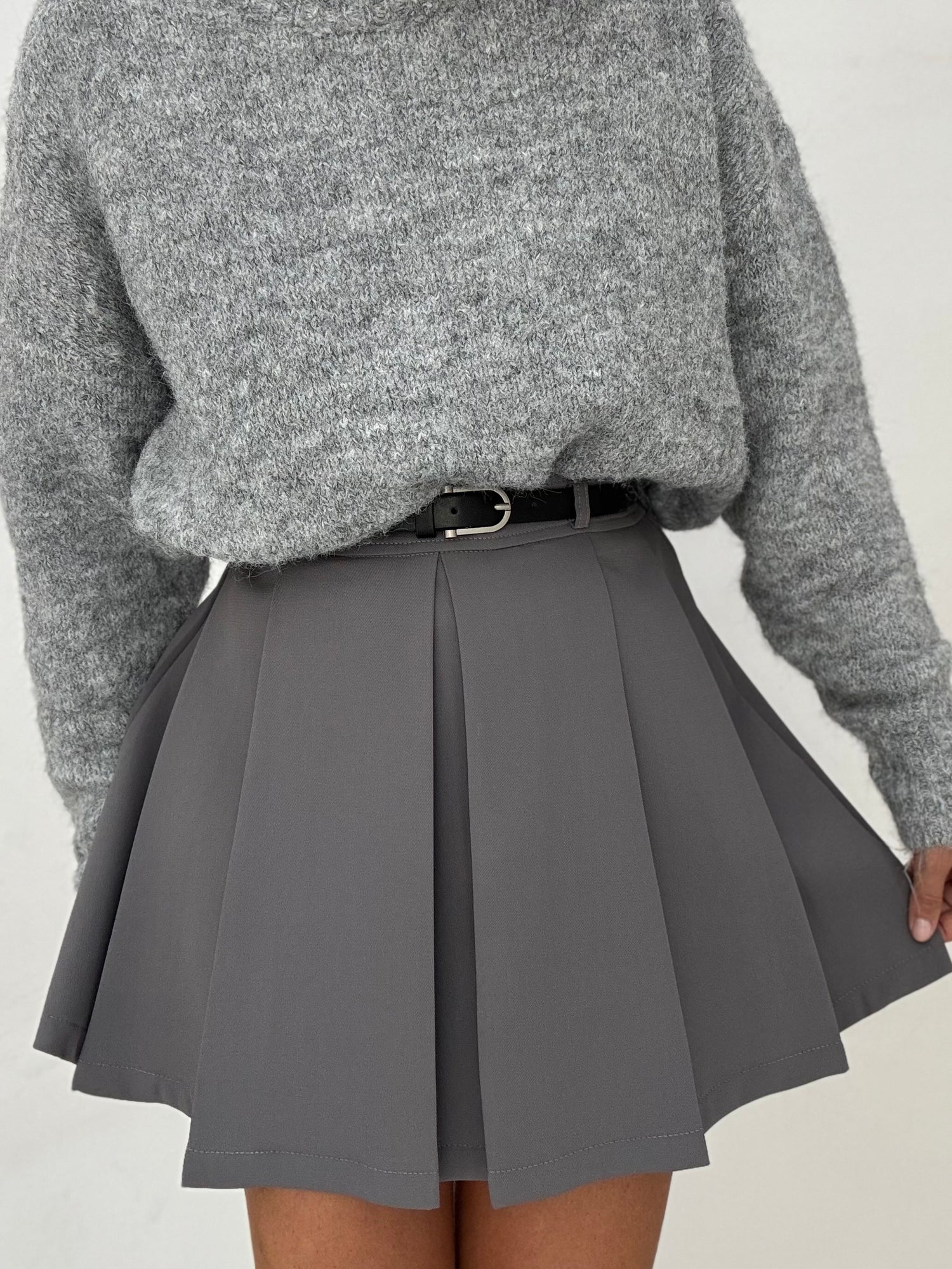 Gonna/Pantaloncino ‘PLISSETTATA ’ con cintura Grigia