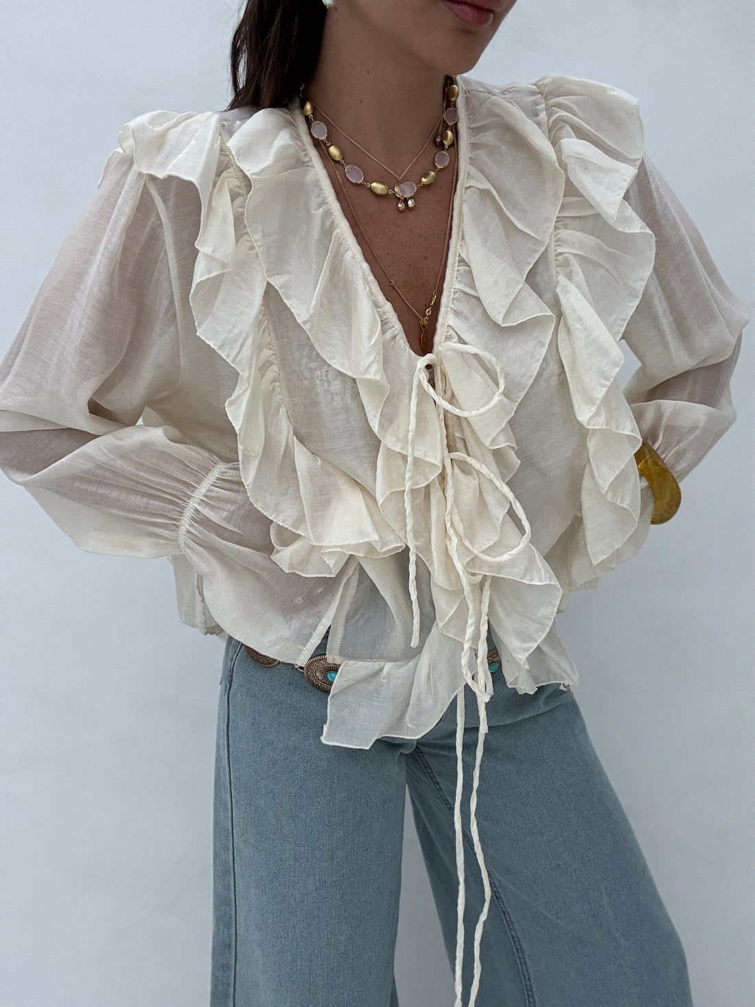 Camicia ‘ROUCHES E FIOCCHETTI’ Burro
