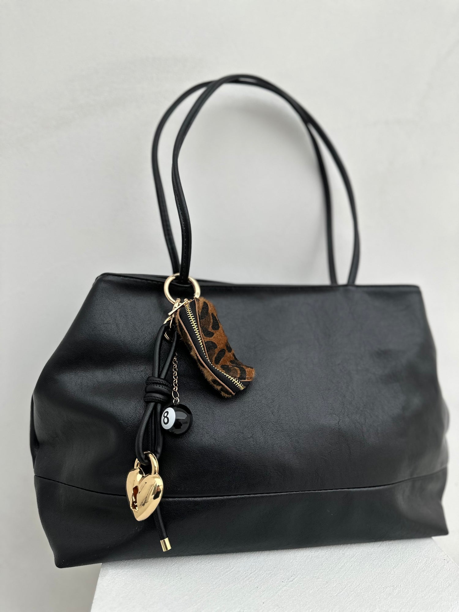 Borsa ‘NIVES’ +POCHETTE INTERNA’ Nera