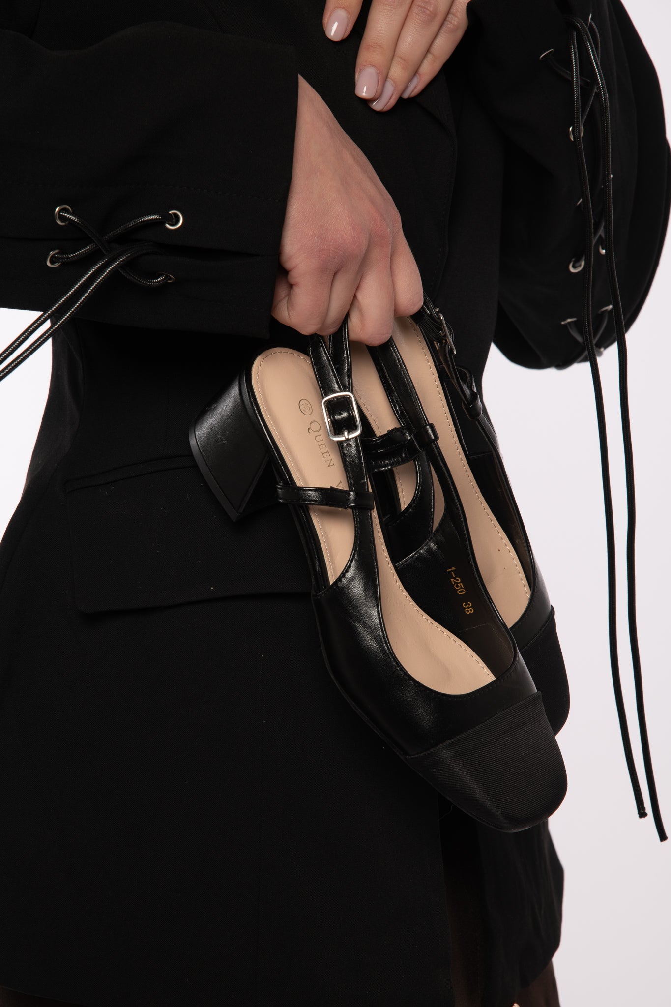Scarpe ‘GIULIA PUNTA ROTONDA’ Nere