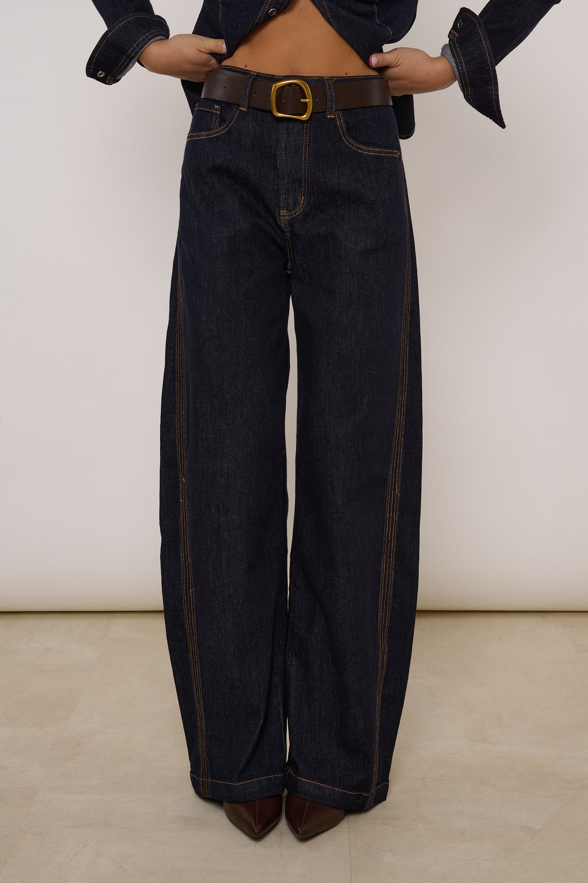 Jeans ‘CUCITURE CENTRALI CUOIO’ Lavaggio Zero