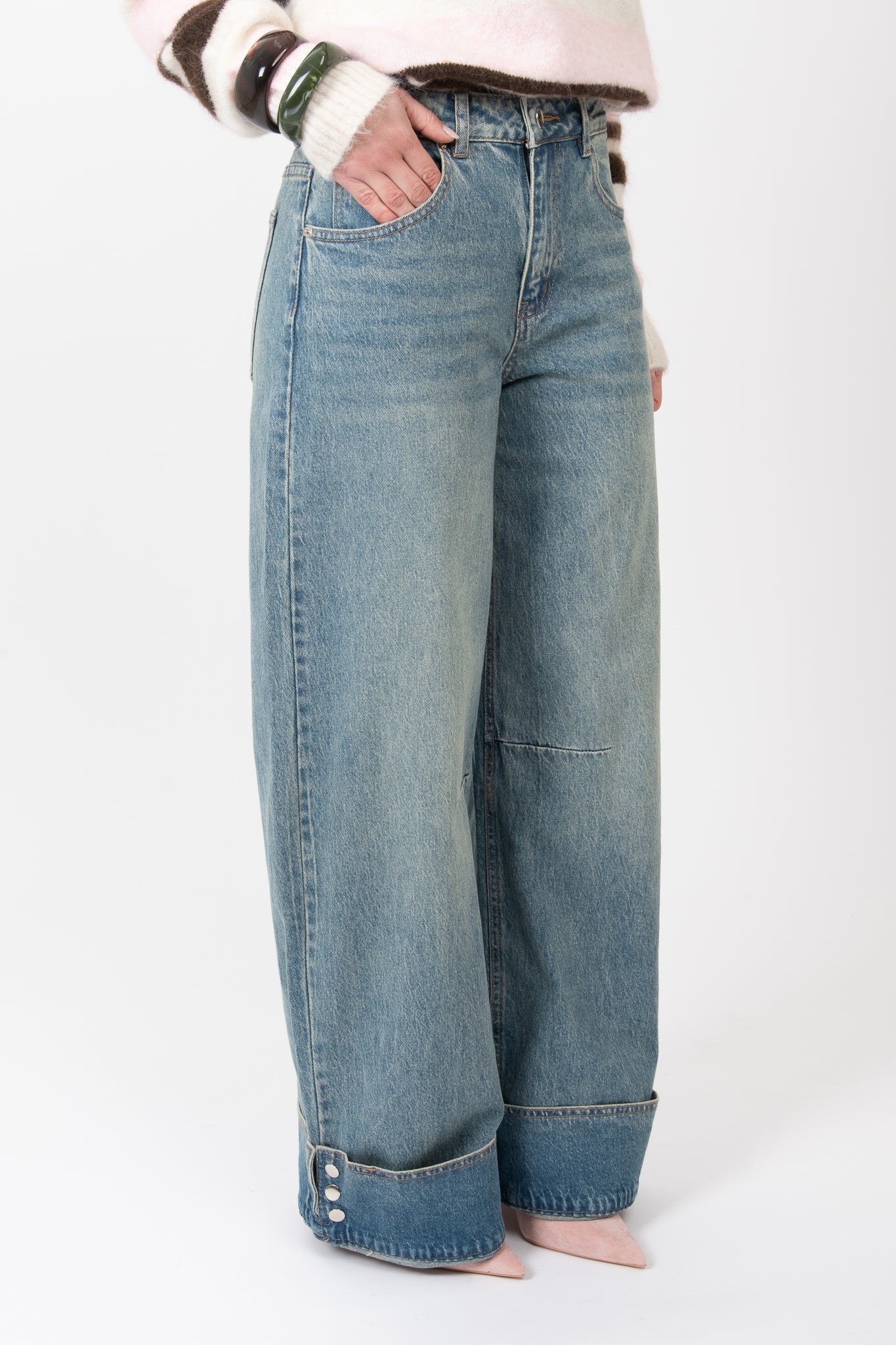 Jeans ‘BAGGY’ piegone con bottoncini Denim Medio