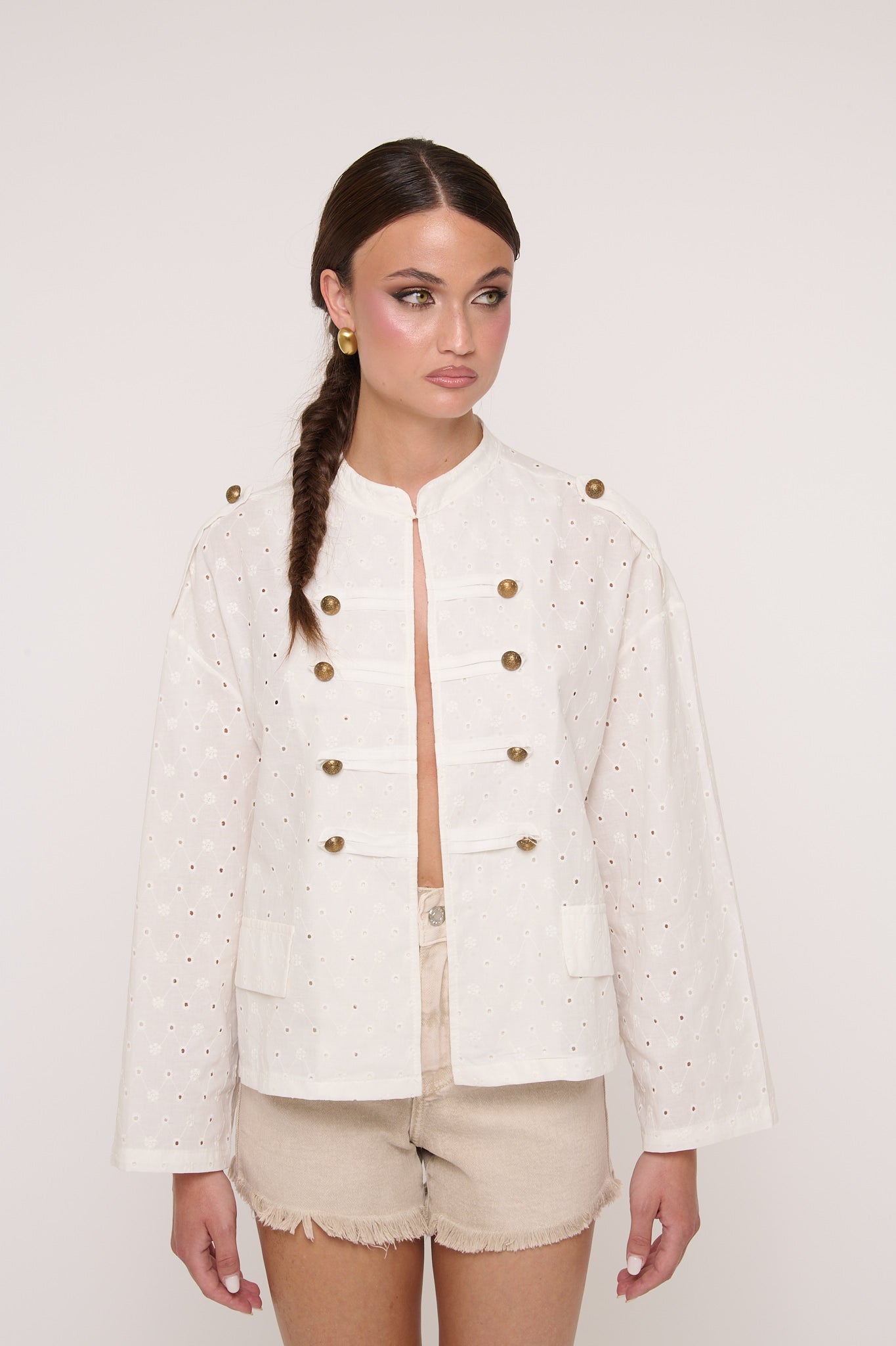 Camicia San Gallo ‘100% cotone’ con Alamari Bianca