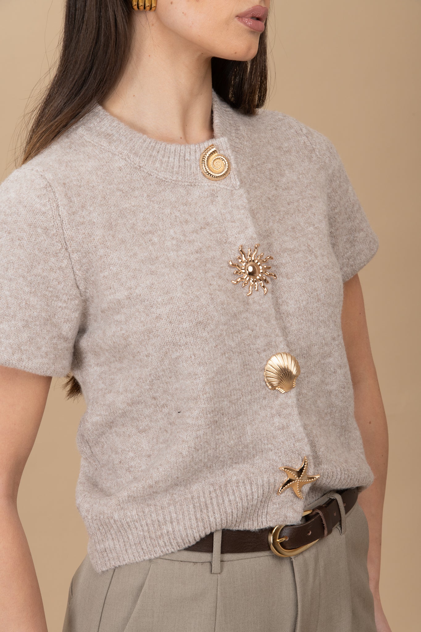 Cardigan ‘BOTTONI CONCHIGLIA 6%LANA’ Fango