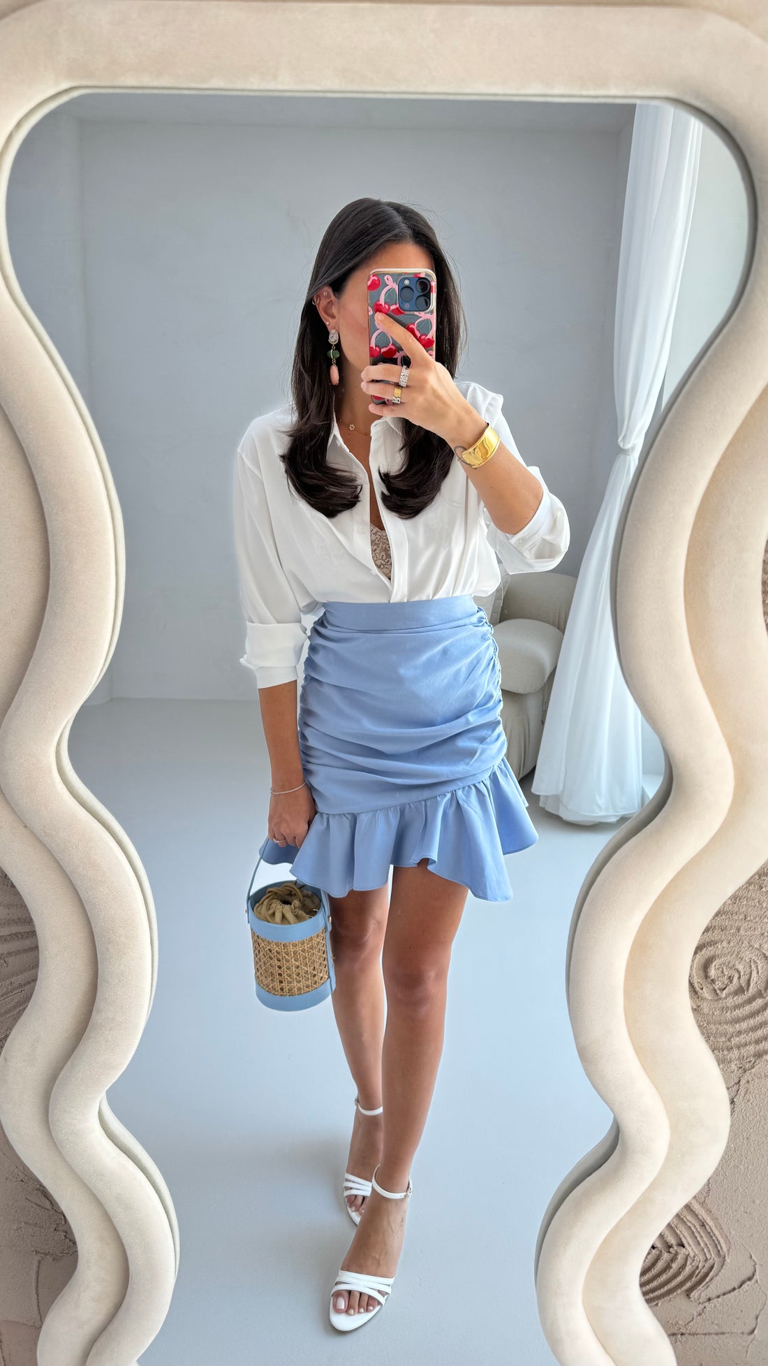 Gonna ‘voilà e drappeggiato’ Azzurra