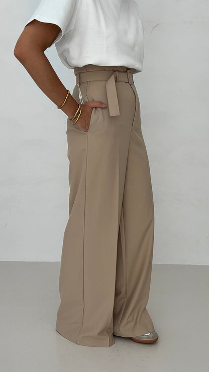 Pantalone ‘CLASSICO CON CINTURA’ Beige
