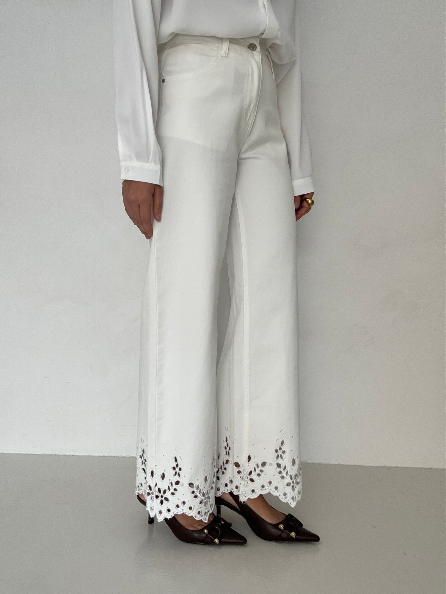 Jeans ‘RICAMI SUL FONDO’ Bianco