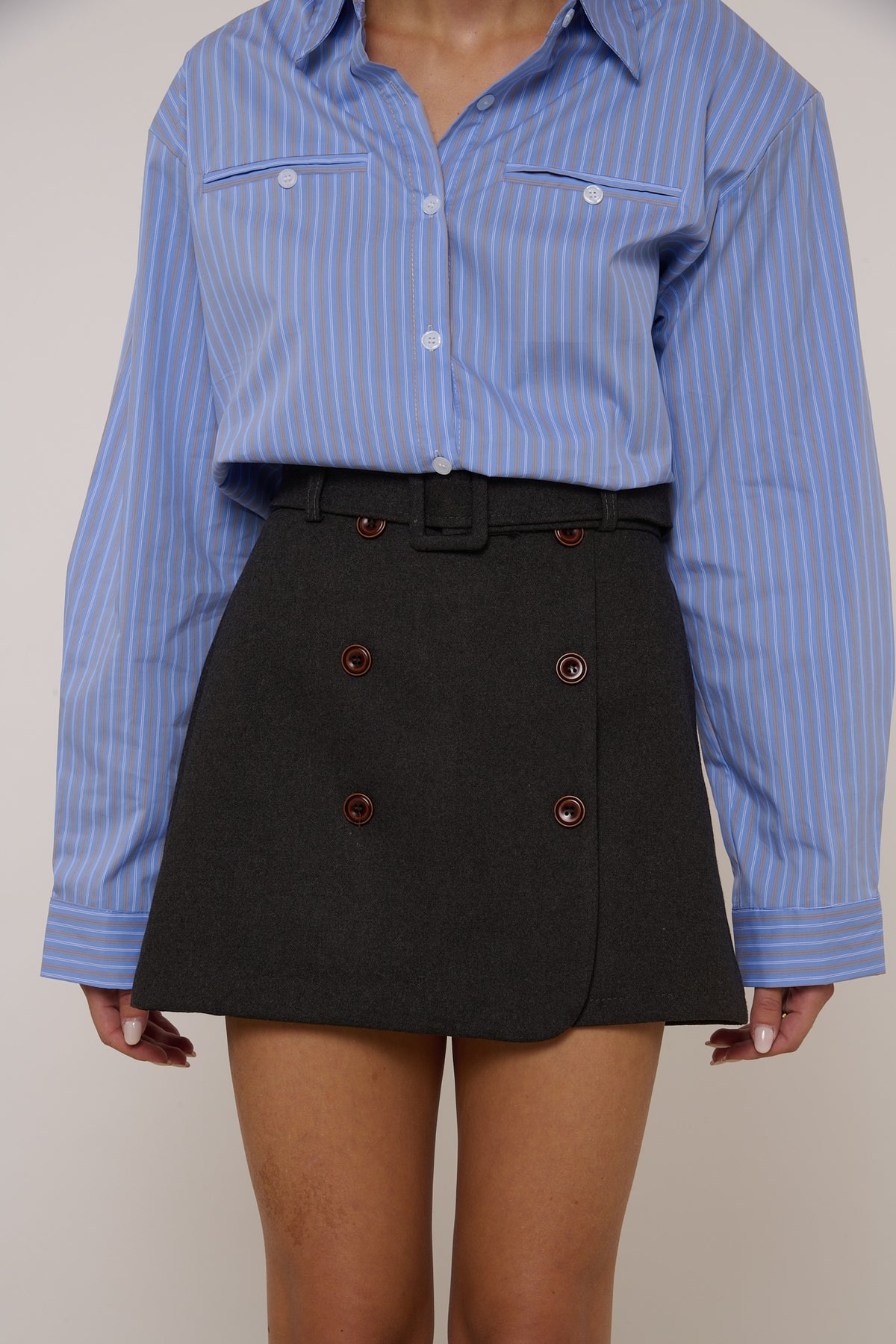 Gonna/Pantaloncino ‘6 BOTTONI’ Grigia