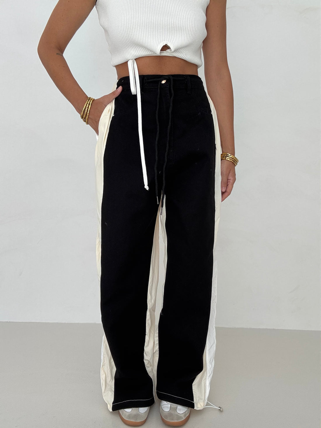 Jeans ‘DOPPIO COLORE’ Panna e Nero