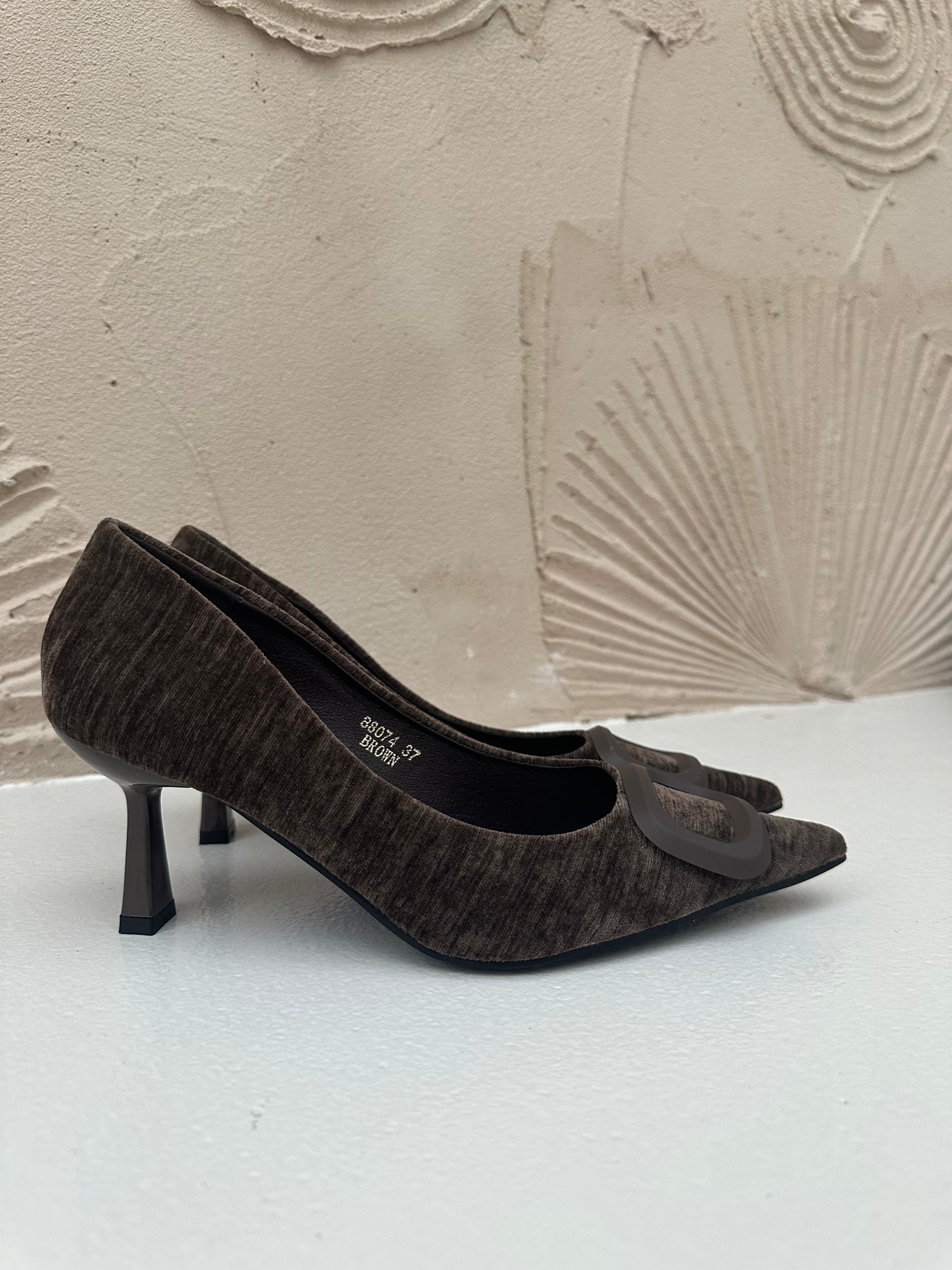 Decolletè ‘FIBBIA’ Cacao